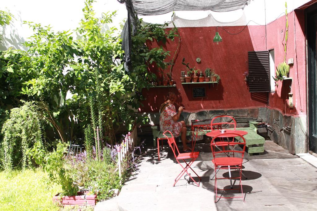 La Lechuza Hostel Rosario Exterior photo